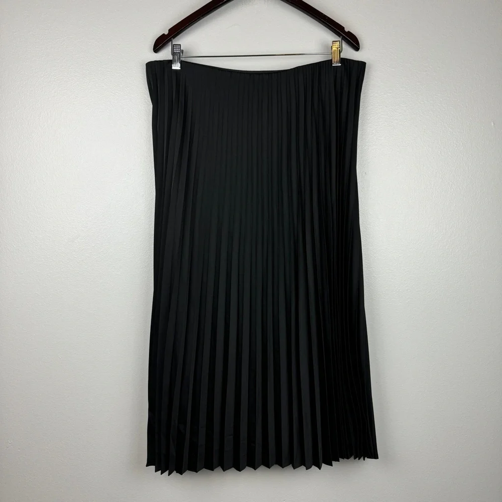 J. Crew Gwyneth Pleated Lightweight Slip Skirt Black Size XL NWT